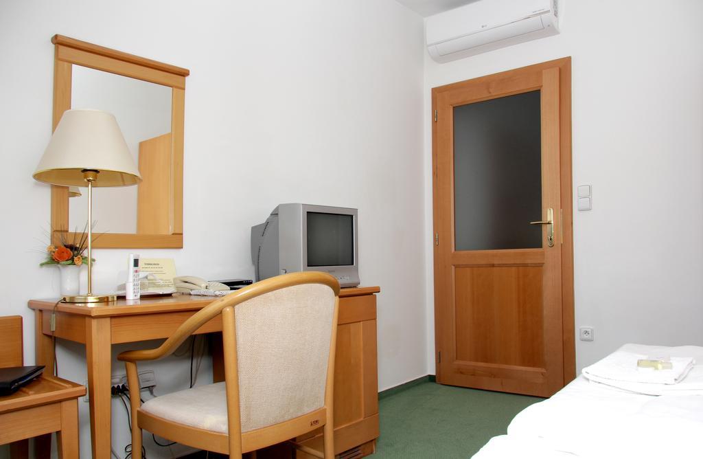 Penzion Budvarka Hodonín Εξωτερικό φωτογραφία